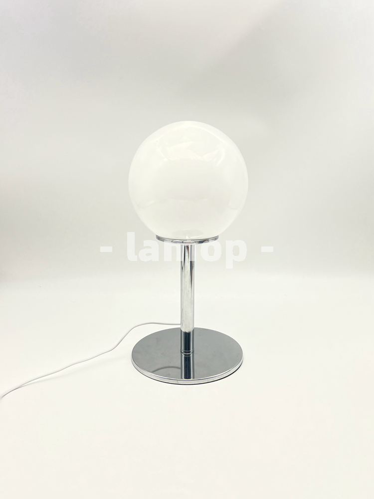 Lampada da Tavolo a Globo Crom - Decor Lighting & Decor Fires recensione e prezzo