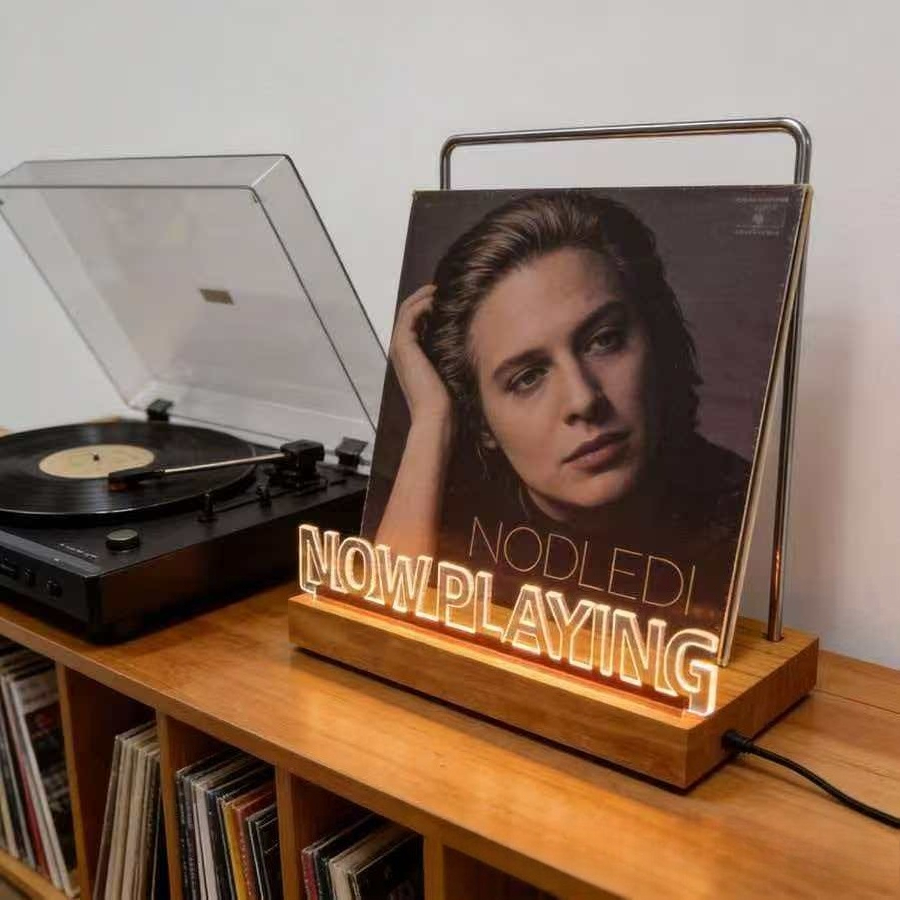 Espositore per Dischi in Vinil - Lighting Decoration Stand recensione e prezzo