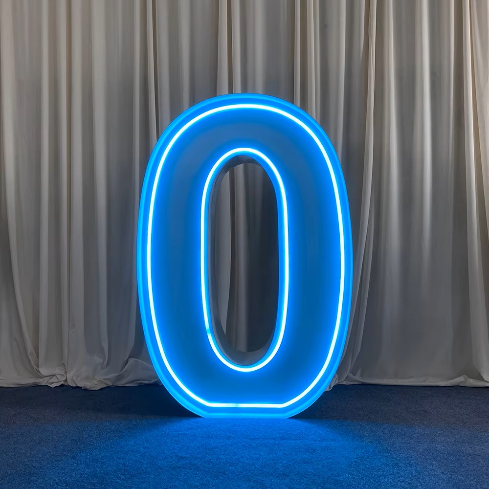 Diodo luminescente RGB Neon il - Light Up Letters Marquee recensione e prezzo